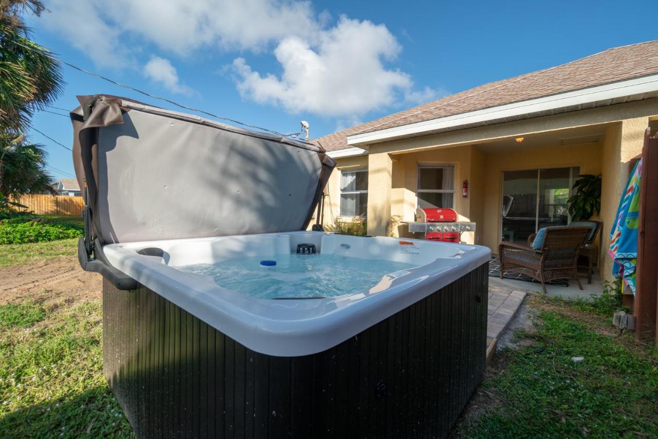 Sunset Serenity - 3Br Beach Townhome With Outdoor Patio - New Hot Tub, Steps To Ocean Fun! Melbourne Extérieur photo