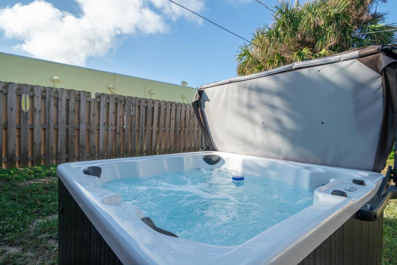 Sunset Serenity - 3Br Beach Townhome With Outdoor Patio - New Hot Tub, Steps To Ocean Fun! Melbourne Extérieur photo